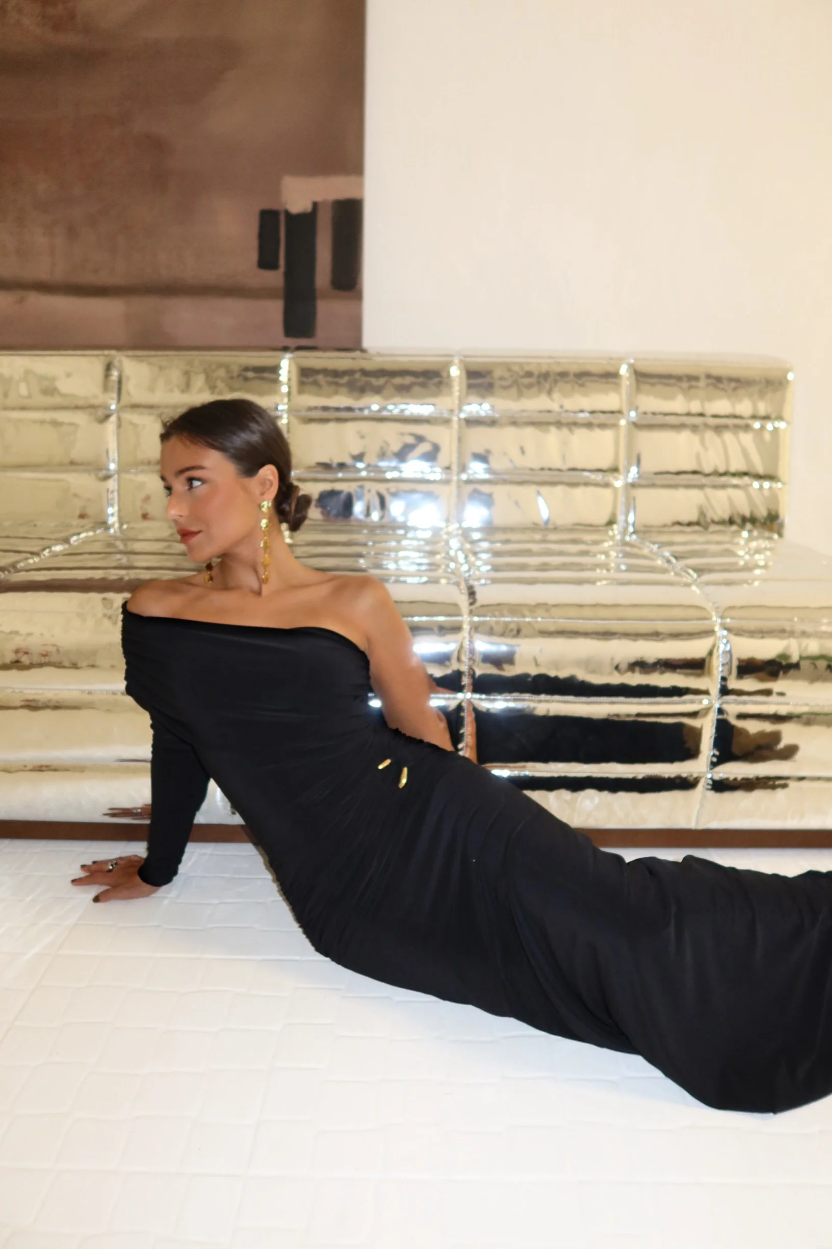 Cammy One Shoulder Dress in Black - Image 4