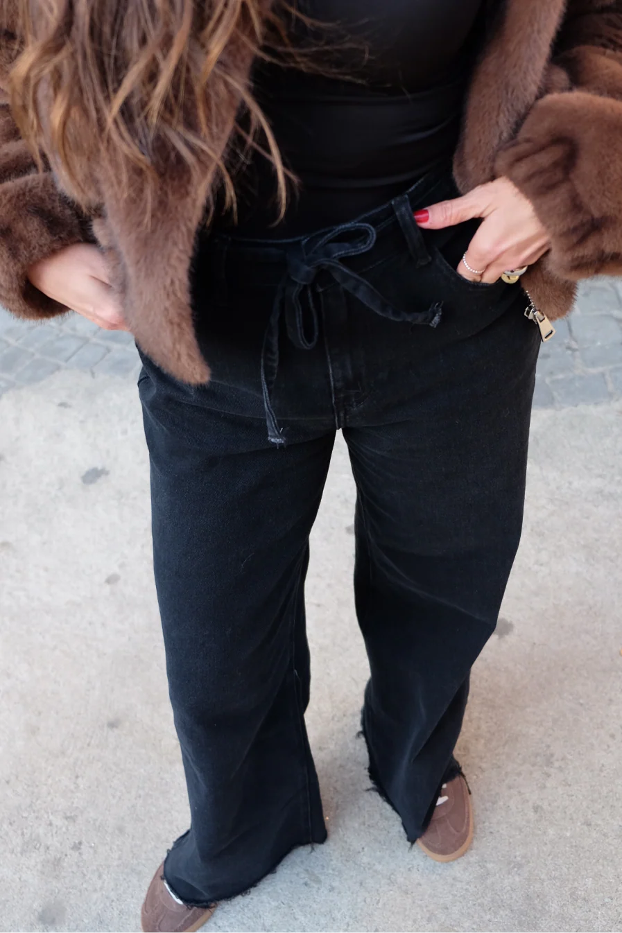 Straight Extra Dark Grey Jeans - Image 7
