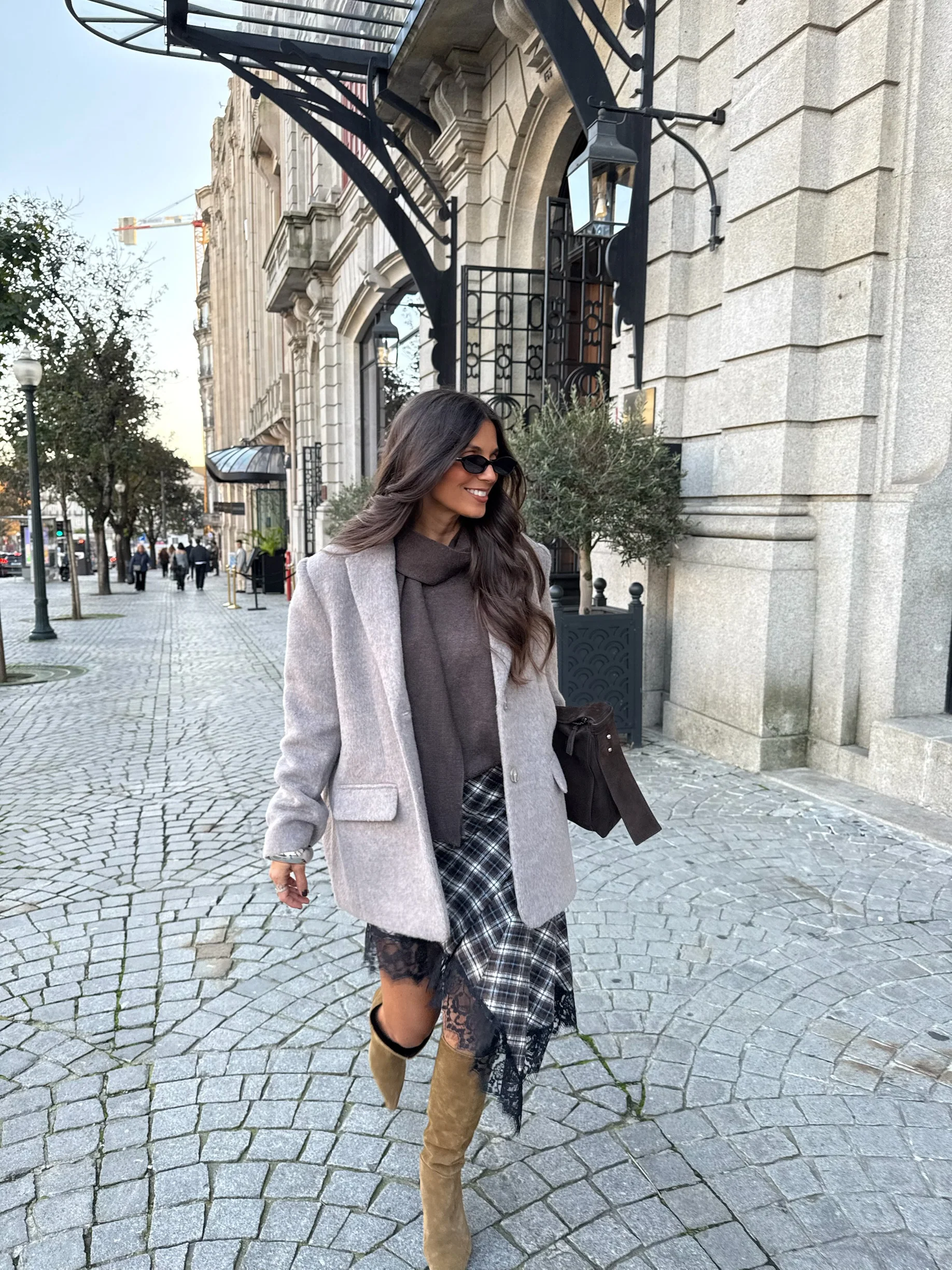 Wool Vienna Blazer in Taupe - Image 3